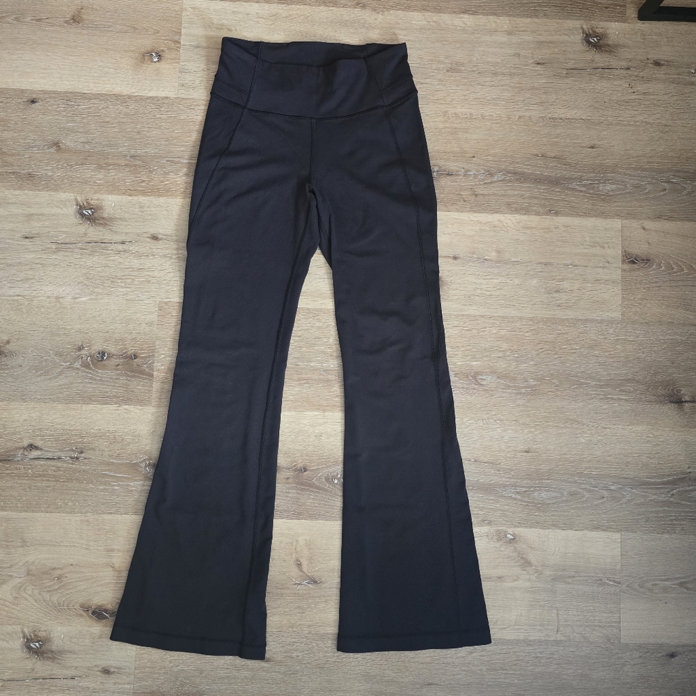 Women's Lululemon Groove Pant Size 8 Black
